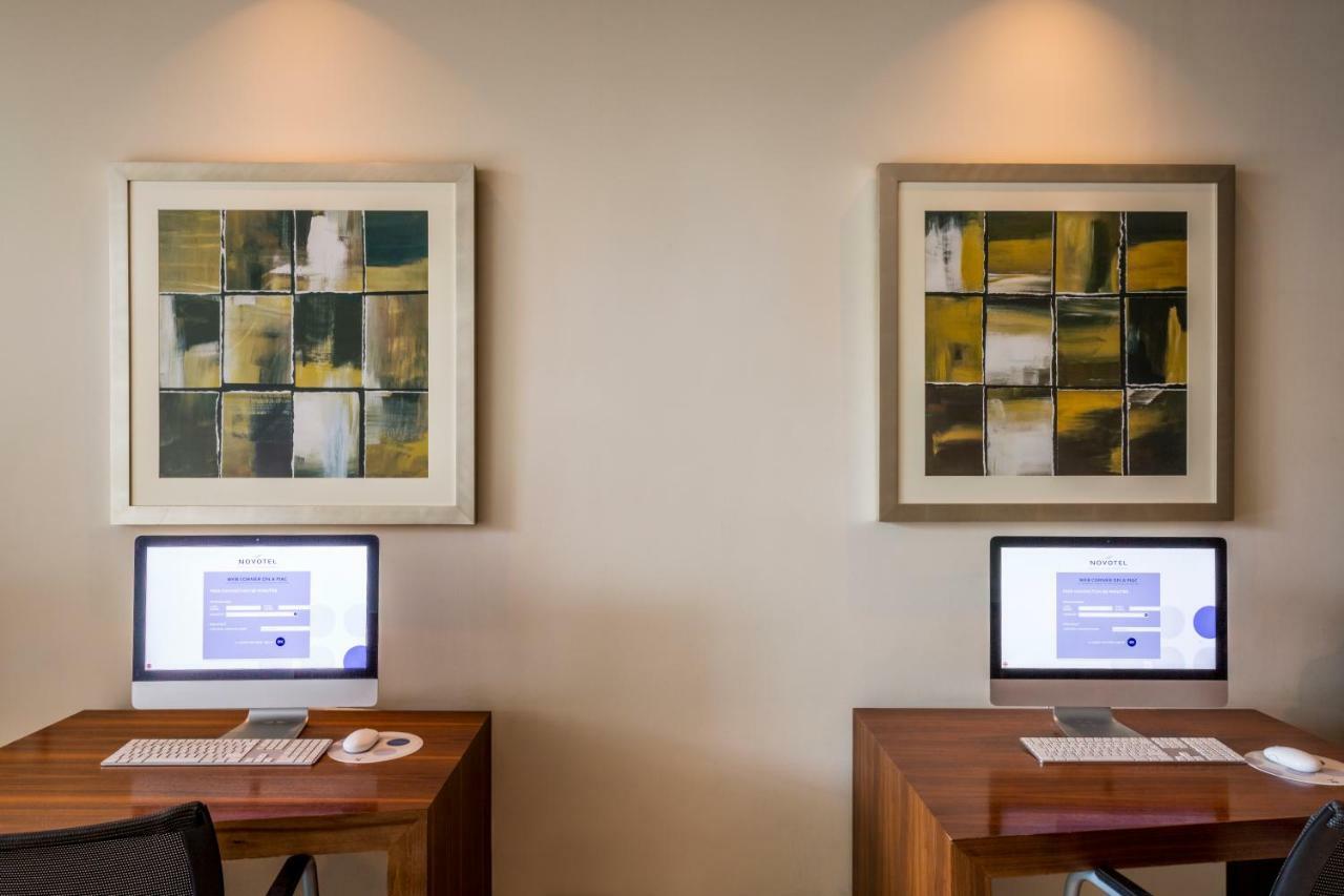 Novotel Deira Creekside Hotel 4*