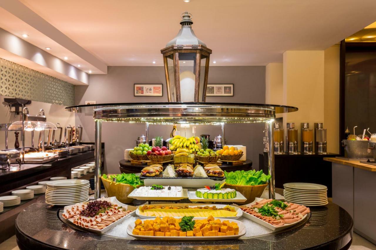 Novotel Deira Creekside Hotel