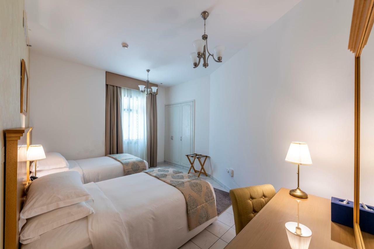 Apartment Roda Al Murooj Residences