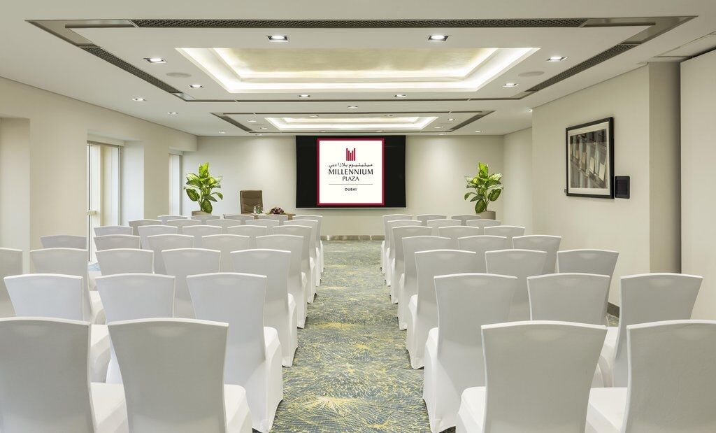 Hotel The Tower Plaza 5*