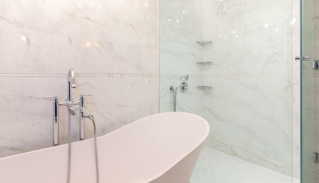 Maison Privee - Marina Quays Apartment