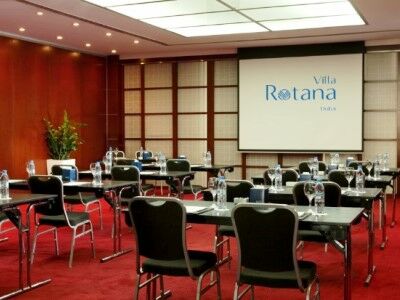 Rotana Aparthotel 4*