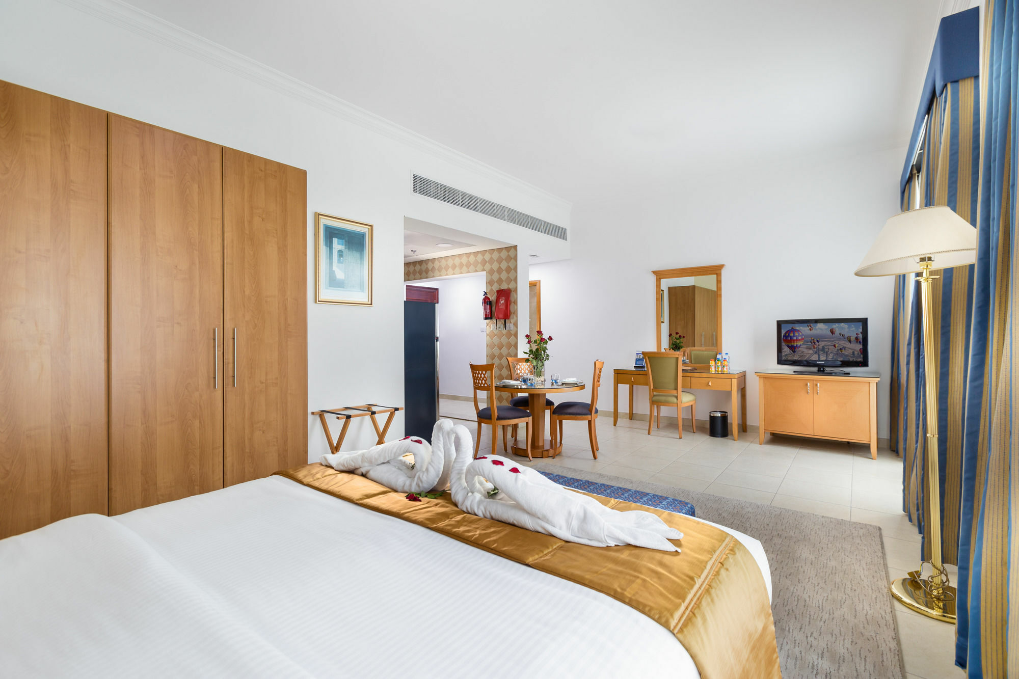 Aparthotel Roda Metha 4*