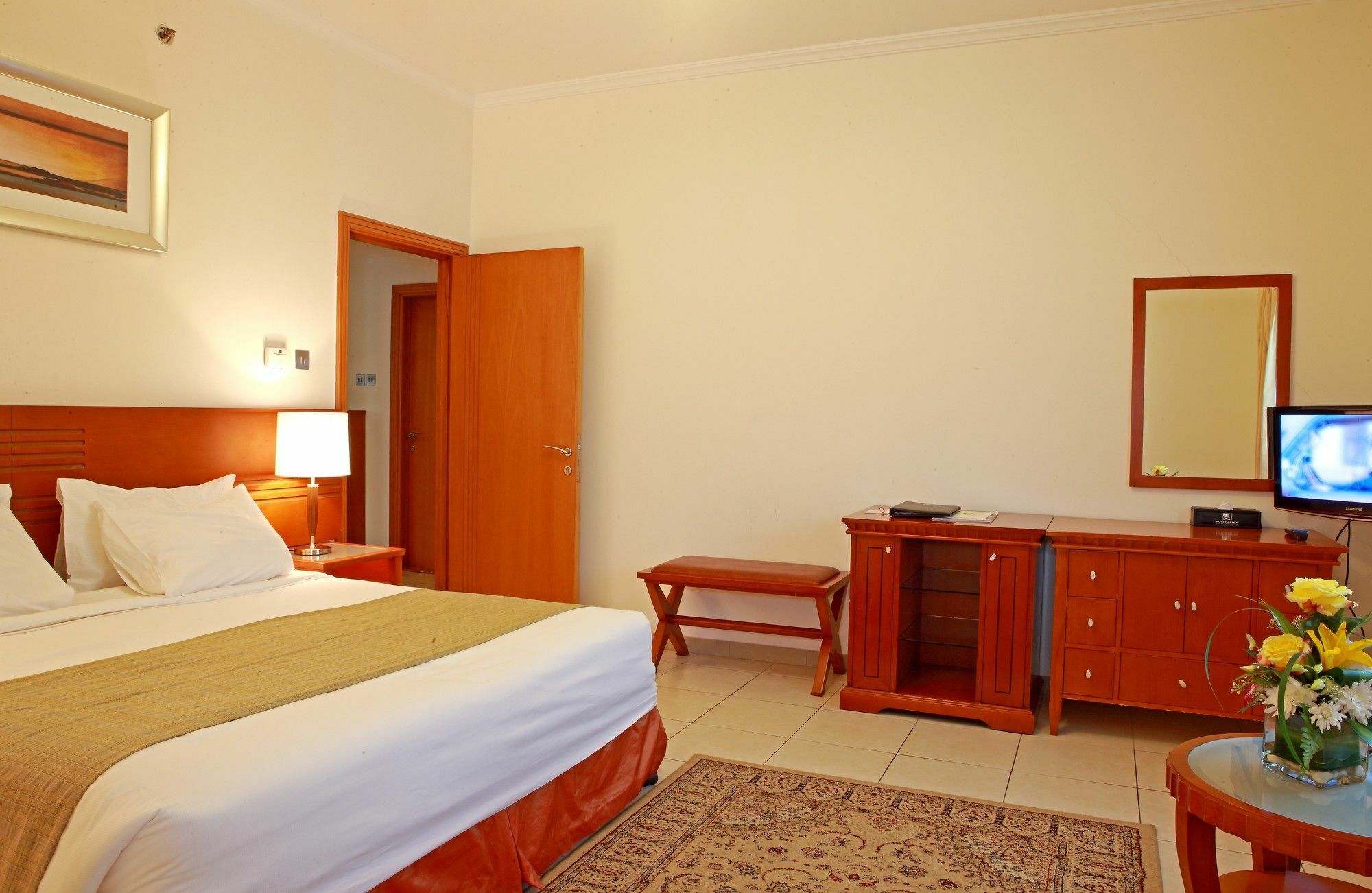 Aparthotel Rose Garden - Bur