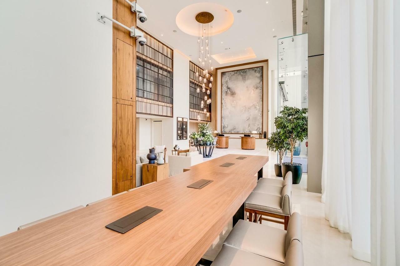 Vida Downtown Residences Aparthotel 5*