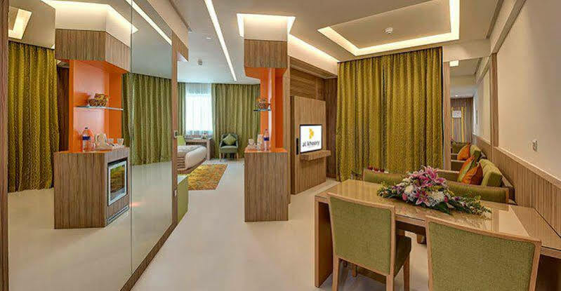 Al Khoory Atrium Hotel 4*