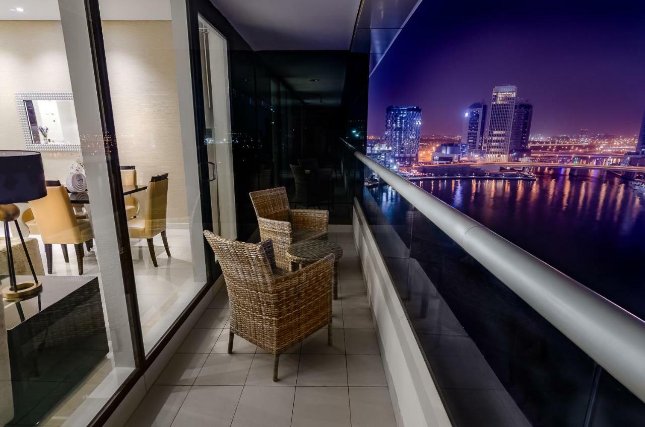 Apartment Waterfront Downtown- Damac Maison Canal View Dubai