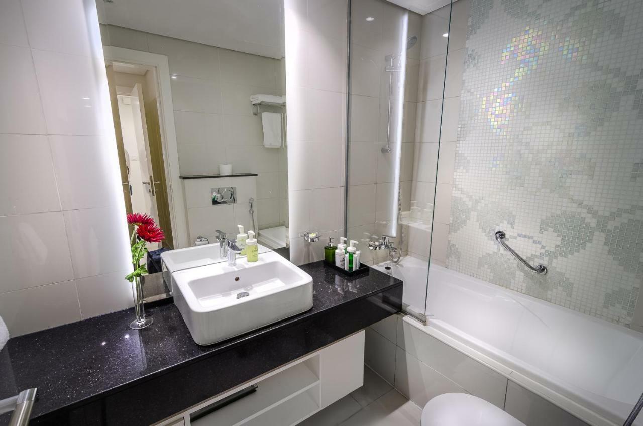 Waterfront Downtown- Damac Maison Canal View *