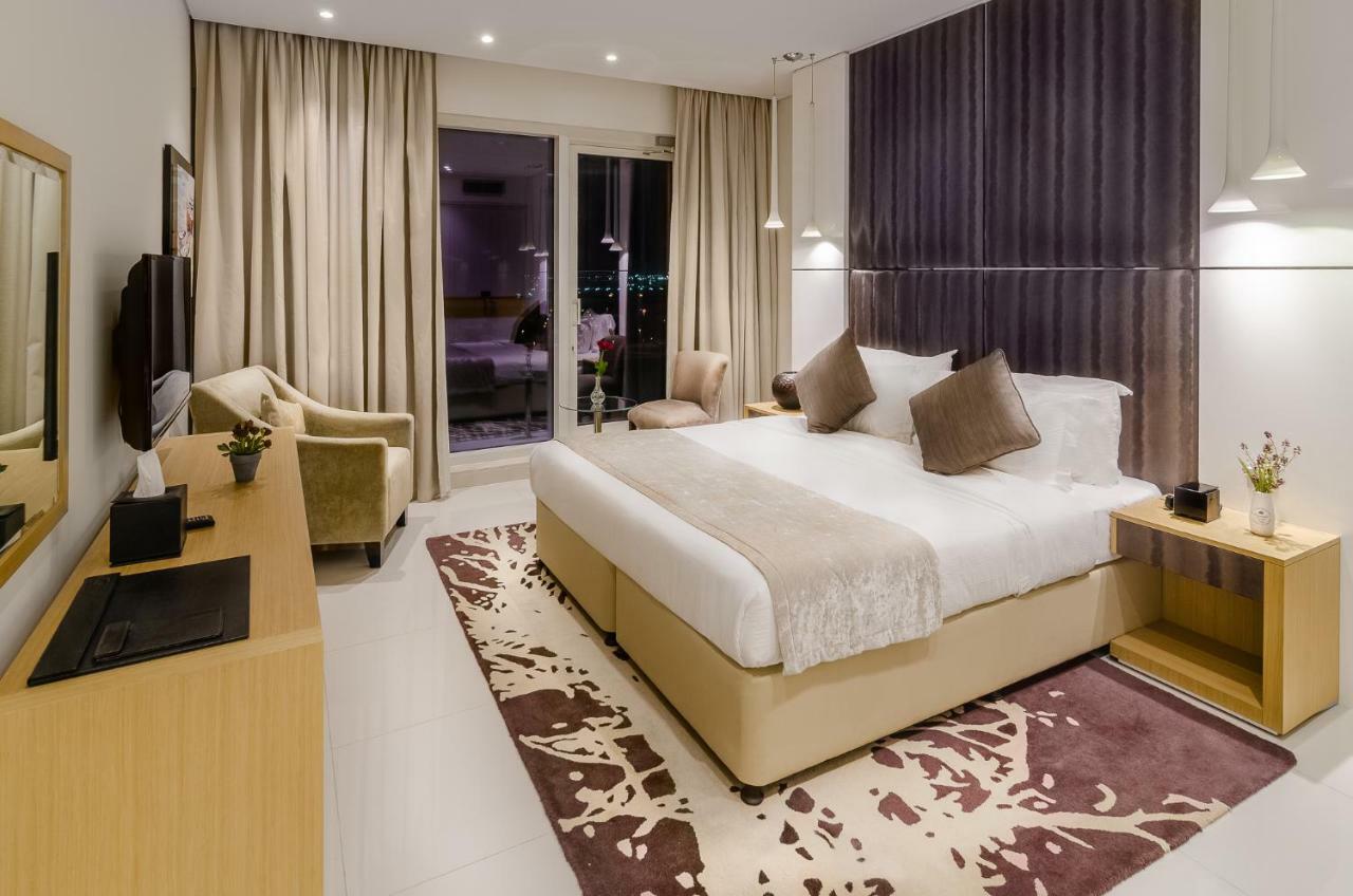 Waterfront Downtown- Damac Maison Canal View Apartment