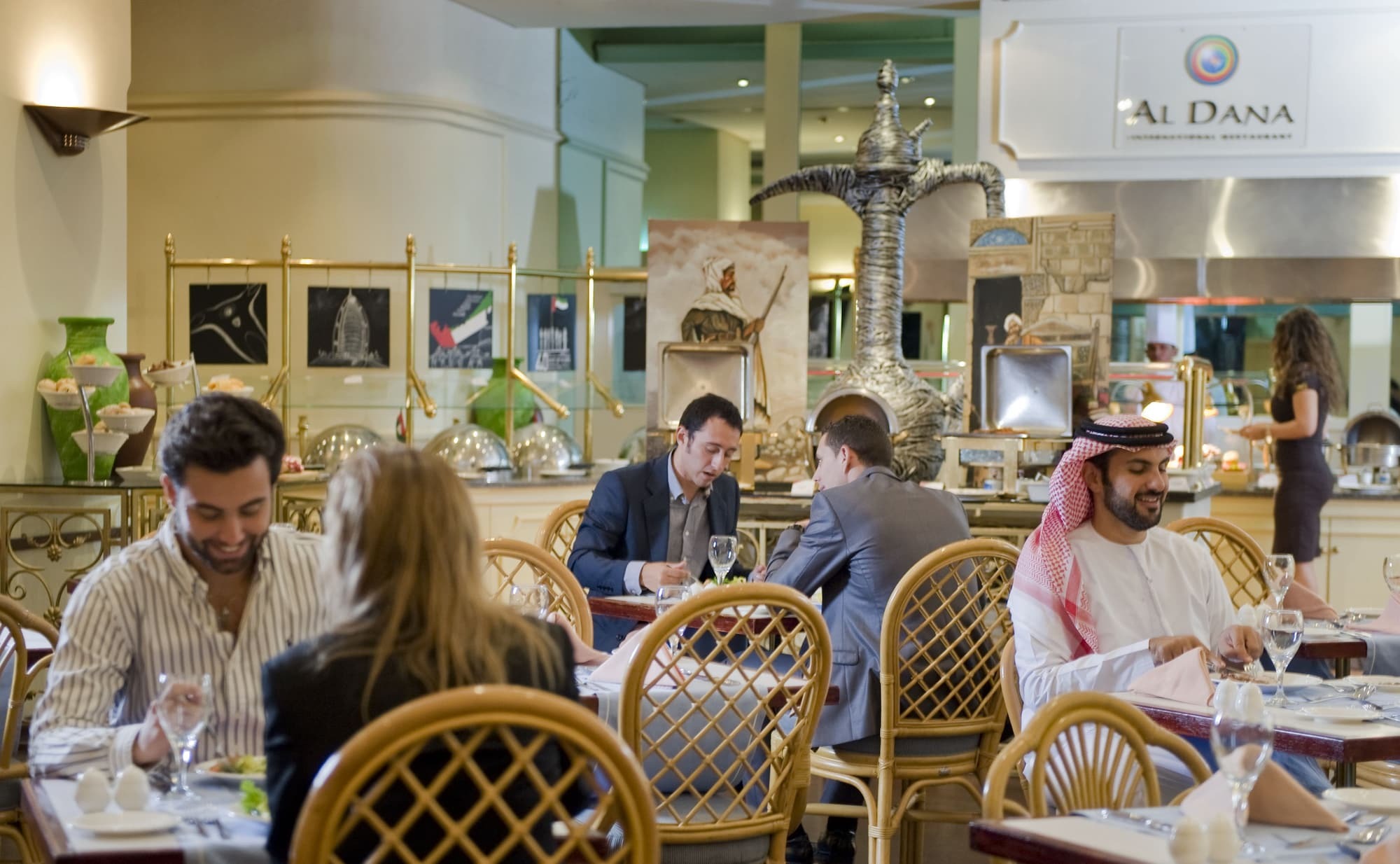 Aparthotel Millennium Plaza Downtown 5*