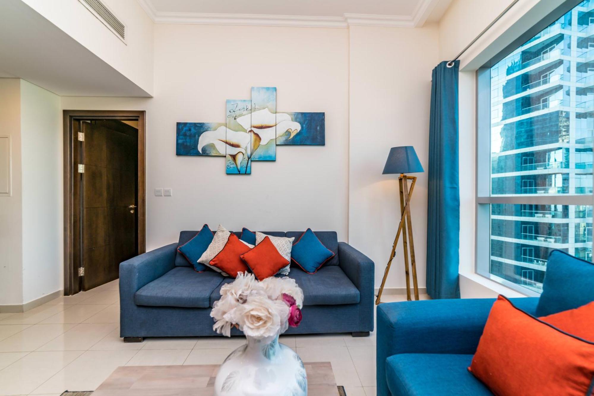Icon Casa Living - Bay Tower *