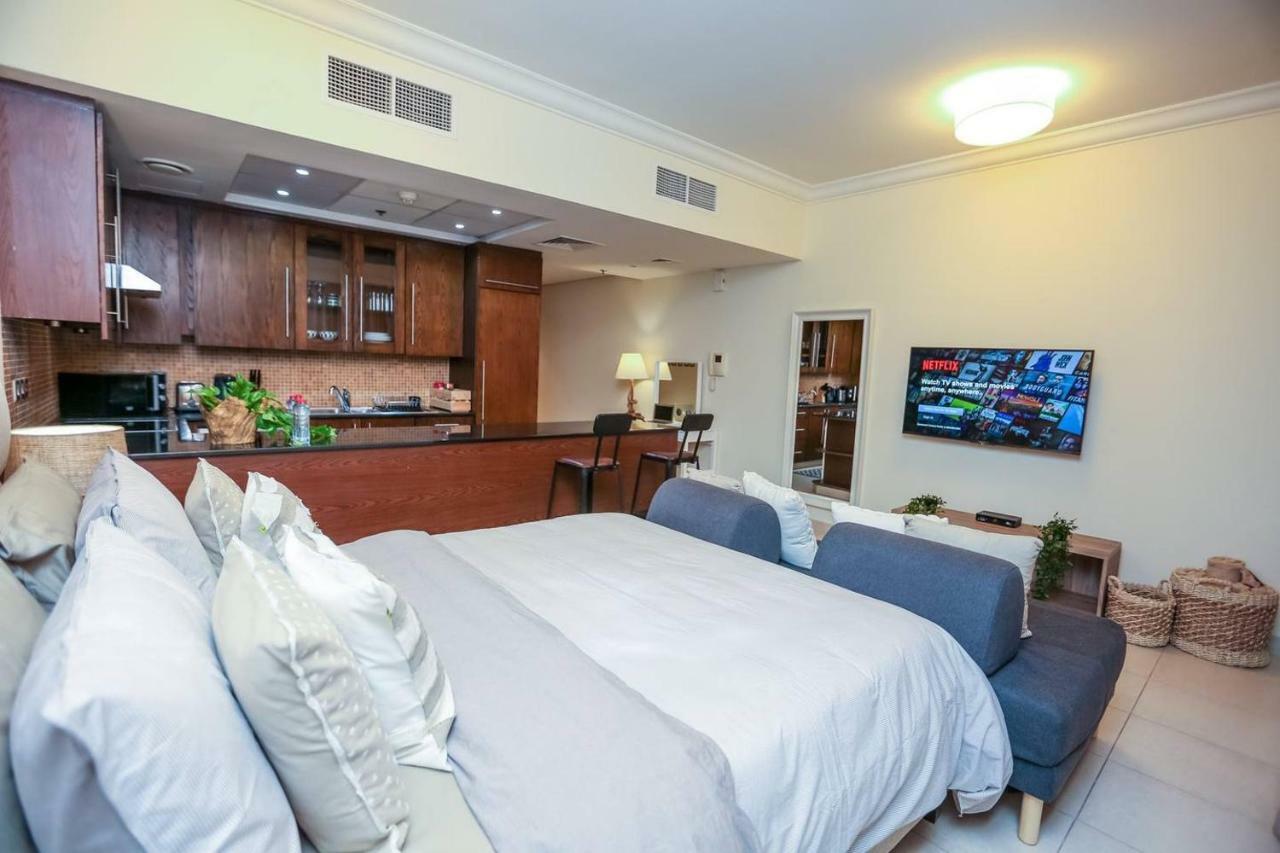 Prime Retreats - Downtown Apartment