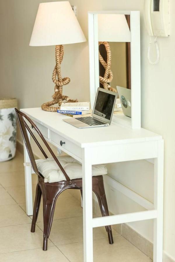 Prime Retreats - Downtown Apartment