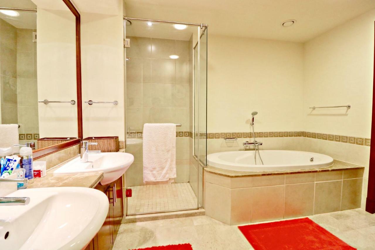 Apartment Seaview+full Access To Beach Club+high Floor⎮2-br Palm Jumeirah *