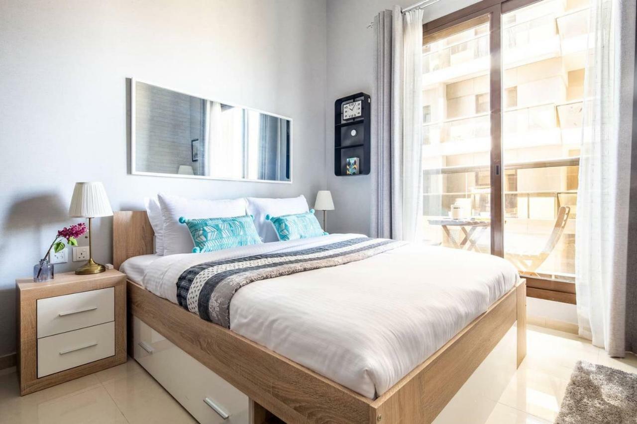 Frank Porter - Elite Sports Apartment *