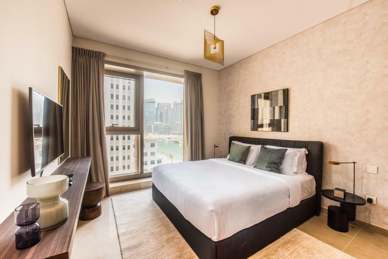 Fantastay Sparkle Tower One Bedroom Suite Marina View