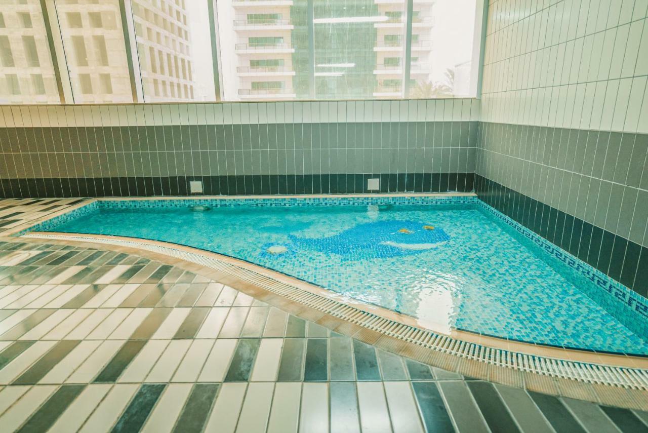 Apartment Two Continents Holiday Homes - Two Steps To Marina Walk Dubai