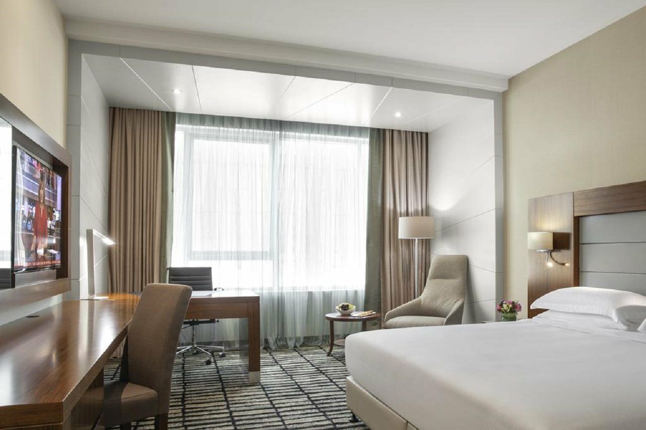 Jumeira Rotana - 4*