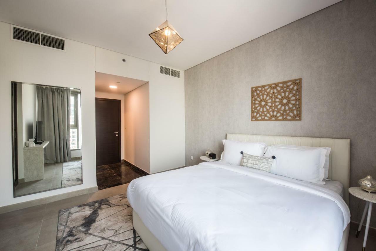 Fantastay Sparkle Tower High Floor With Full Marina Views *