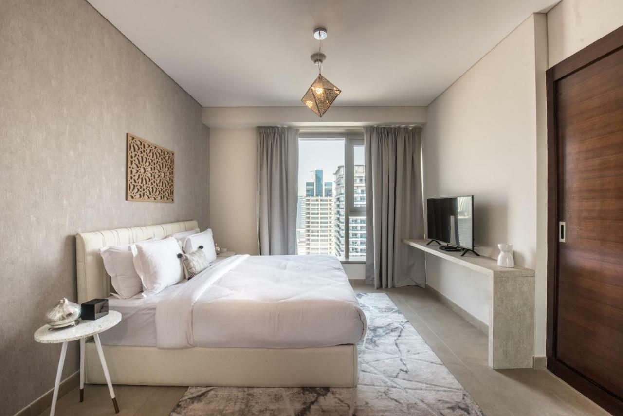 Fantastay Sparkle Tower High Floor With Full Marina Views Apartment