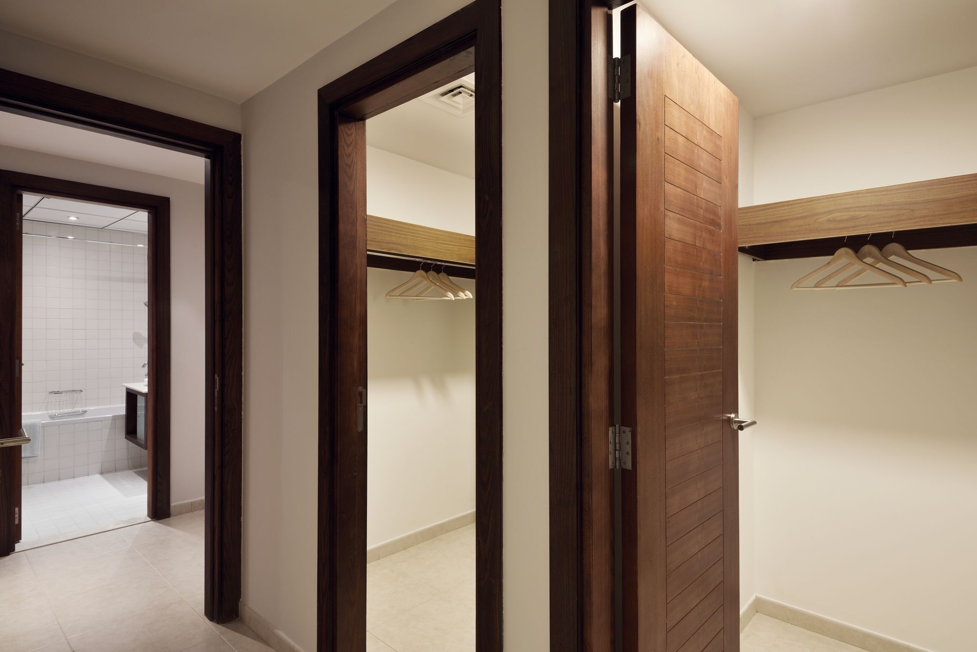 Dream - Near Marina, Al Sahab Tower * Dubai