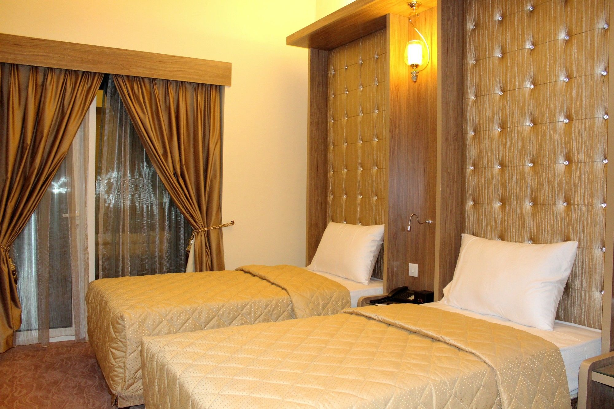 Hotel Naif 3*