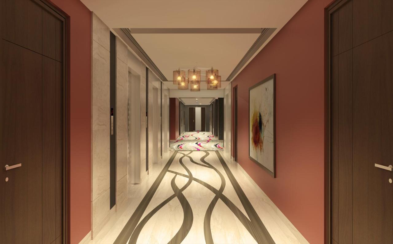 Hotel Flora Al Barsha At The Mall 4*