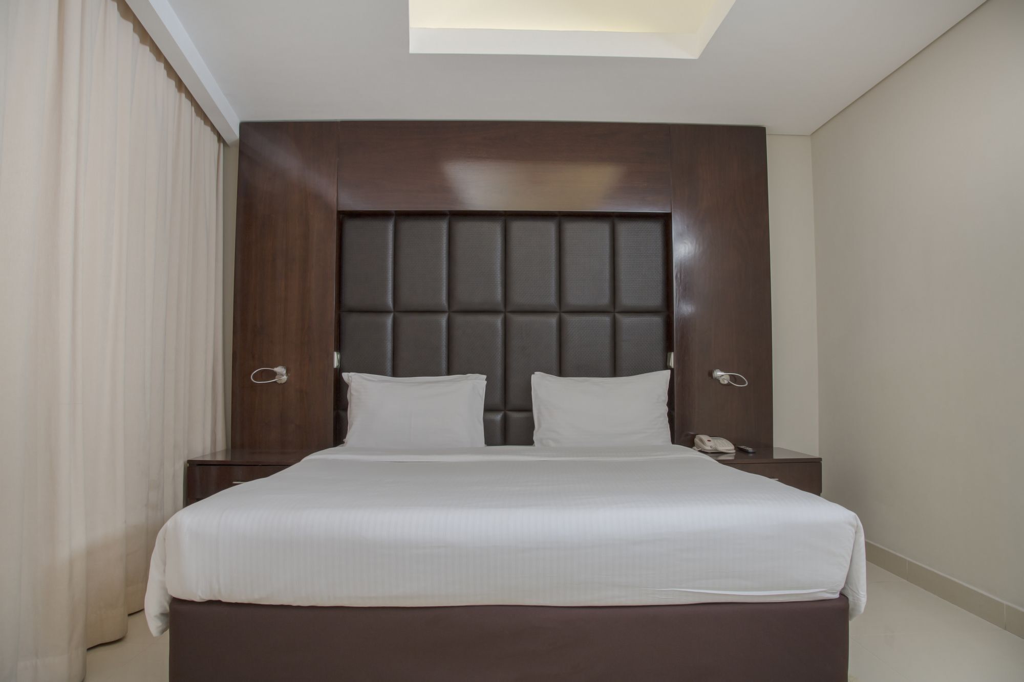 Staybridge Internet 4*