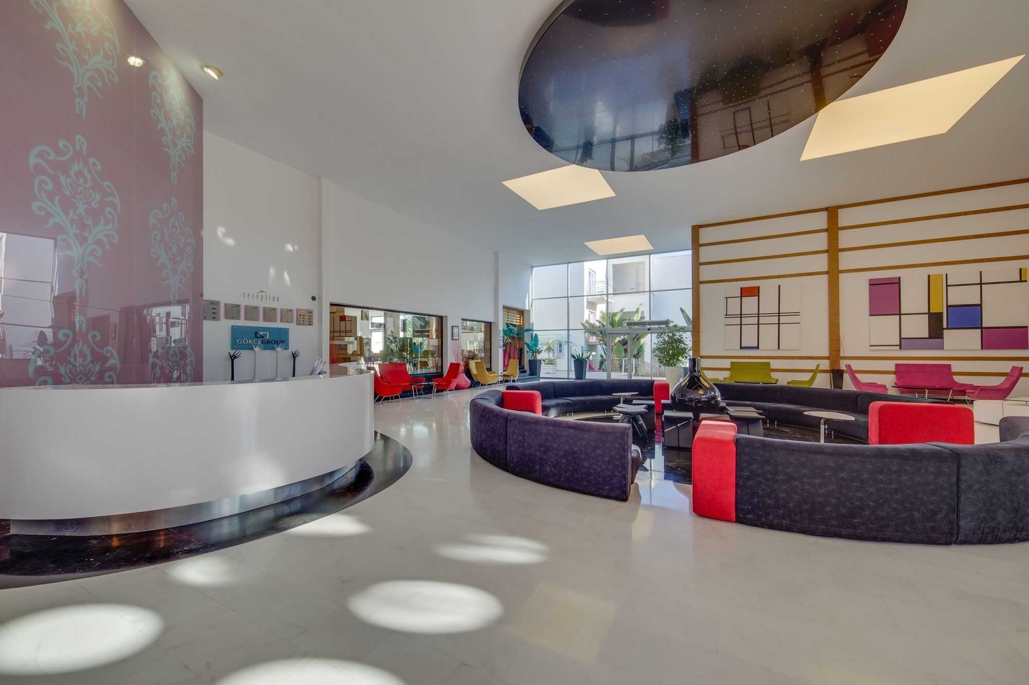 Hotel Barcelo Al Jaddaf, 4*