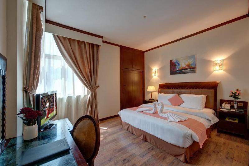 Tulip Hotel 3*