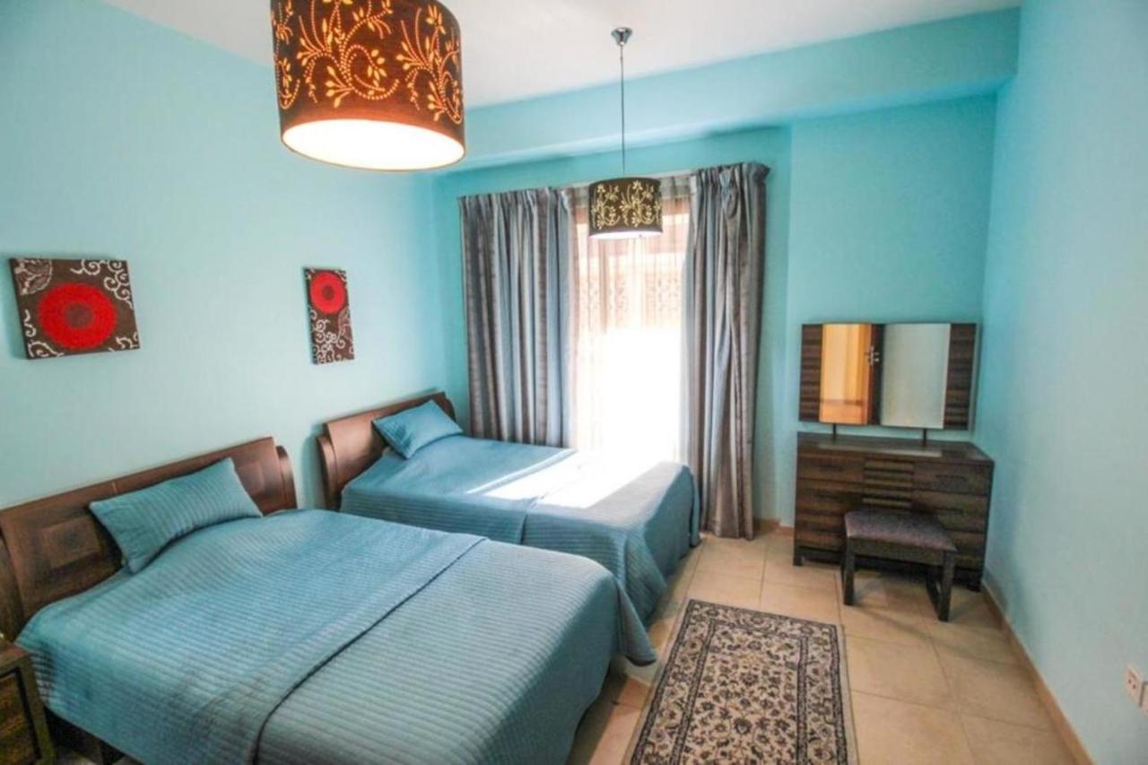 Two Bedroom - Bahar 1 * Dubai