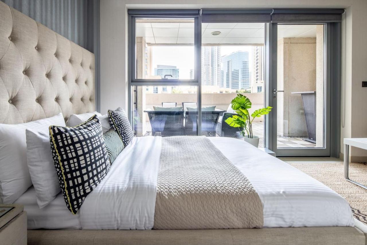 Frank Porter - 29 Boulevard Apartment