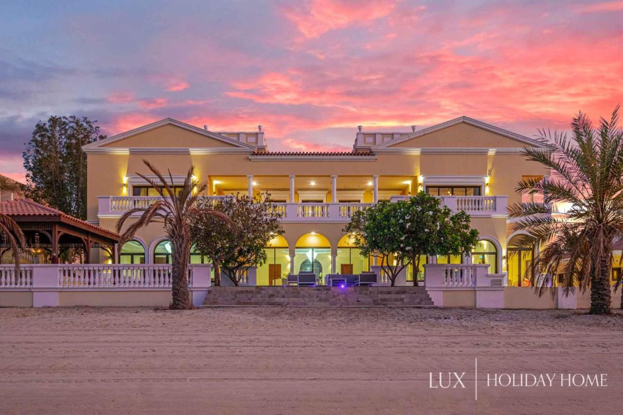 Villa Lux - The Paradise Palace