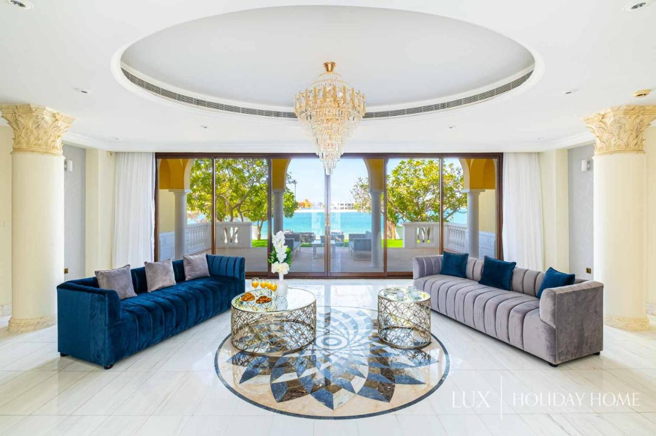 Lux - The Paradise Palace