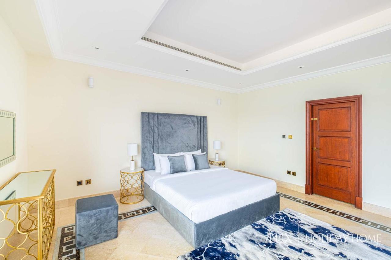 Lux - The Paradise Palace * Dubai