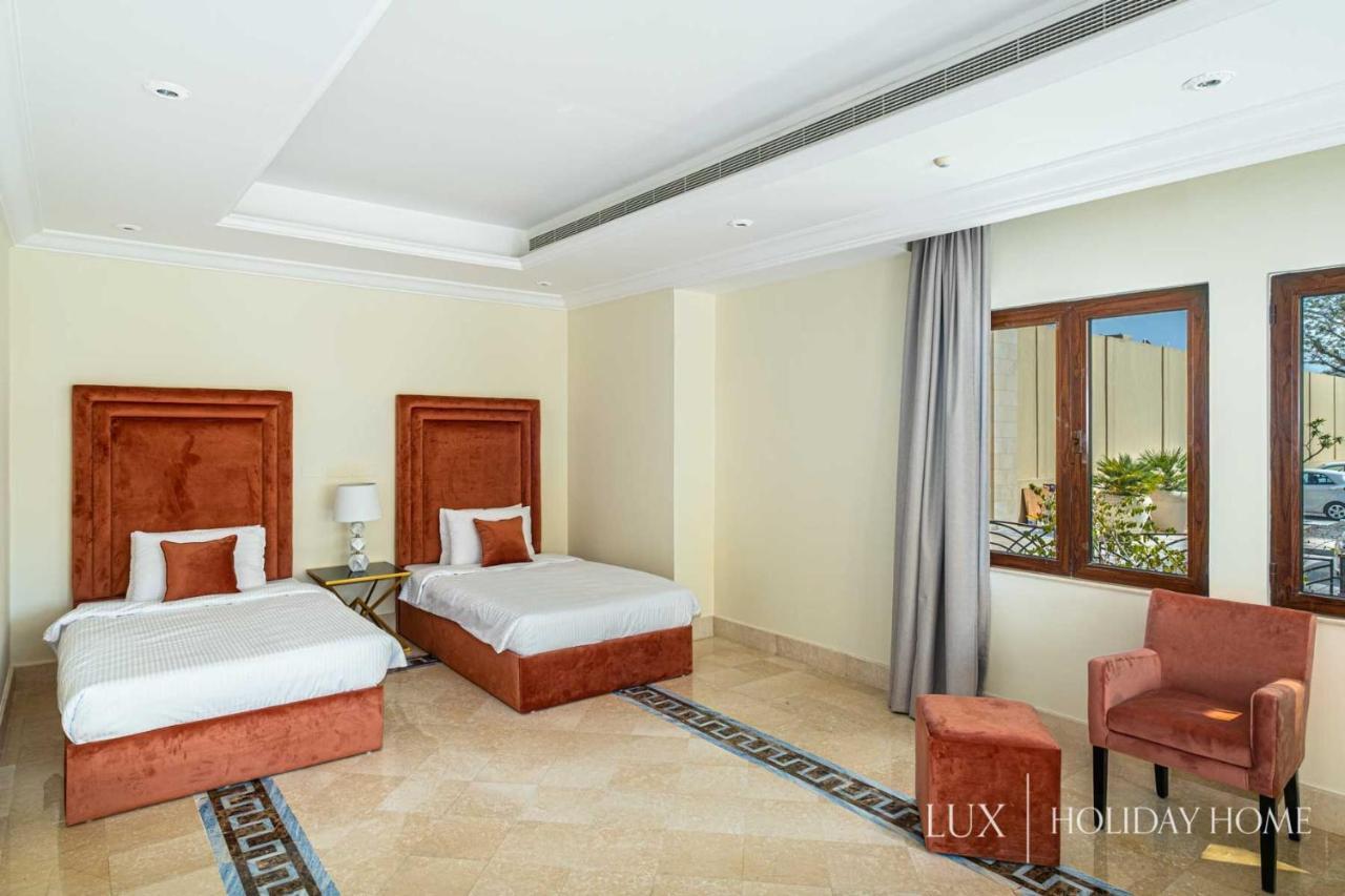 Villa Lux - The Paradise Palace Dubai