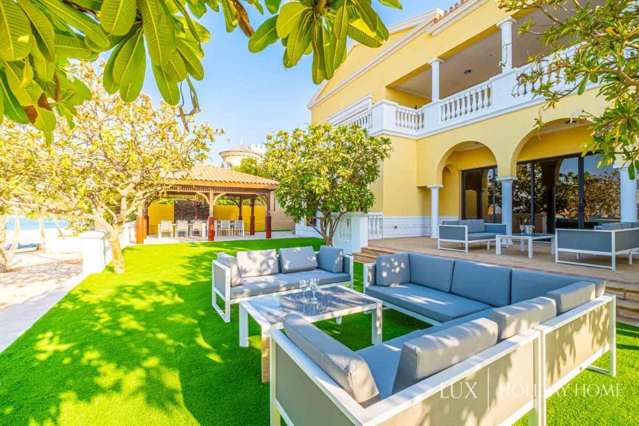 Lux - The Paradise Palace