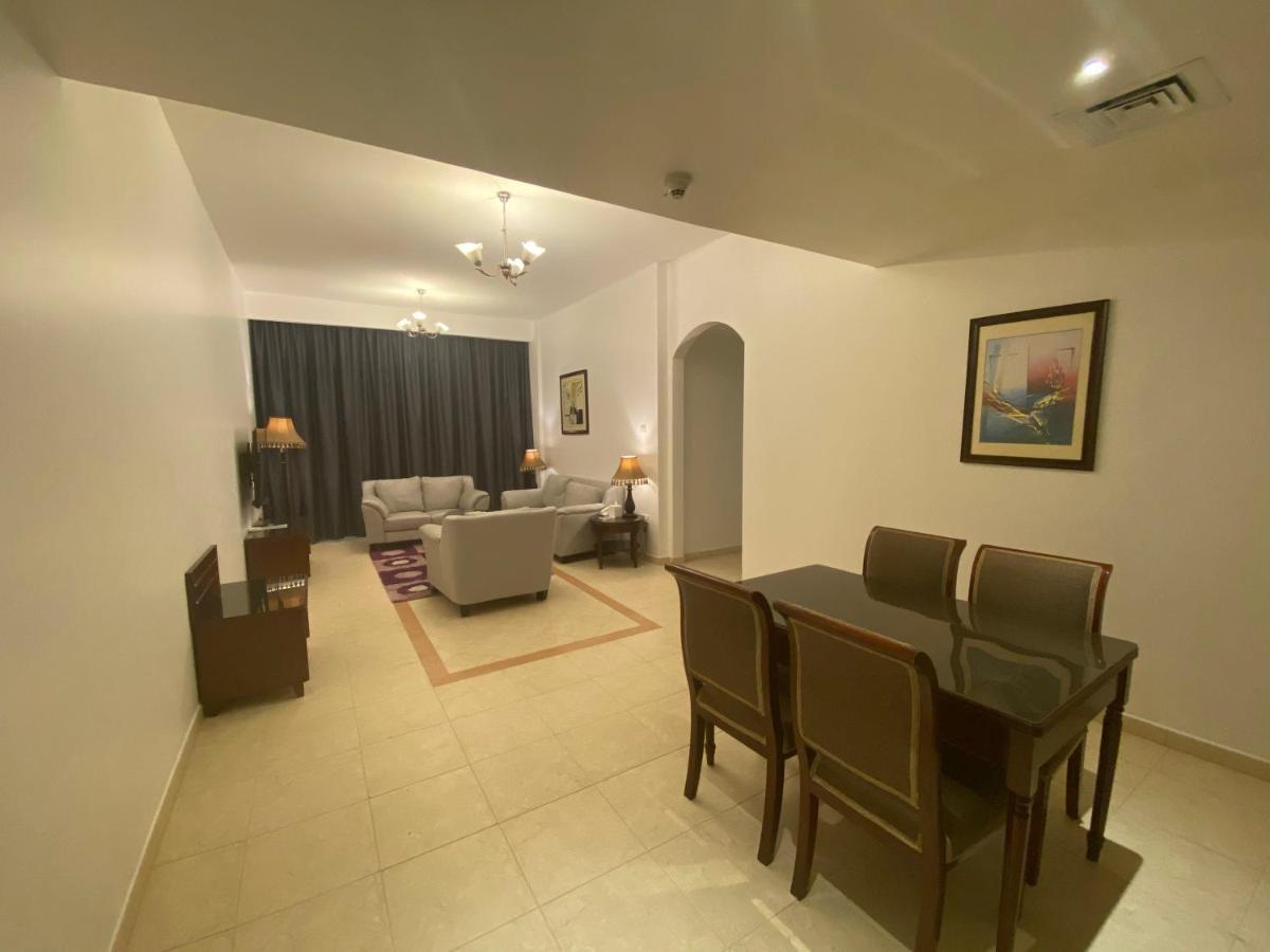 Baity Aparthotel 3*