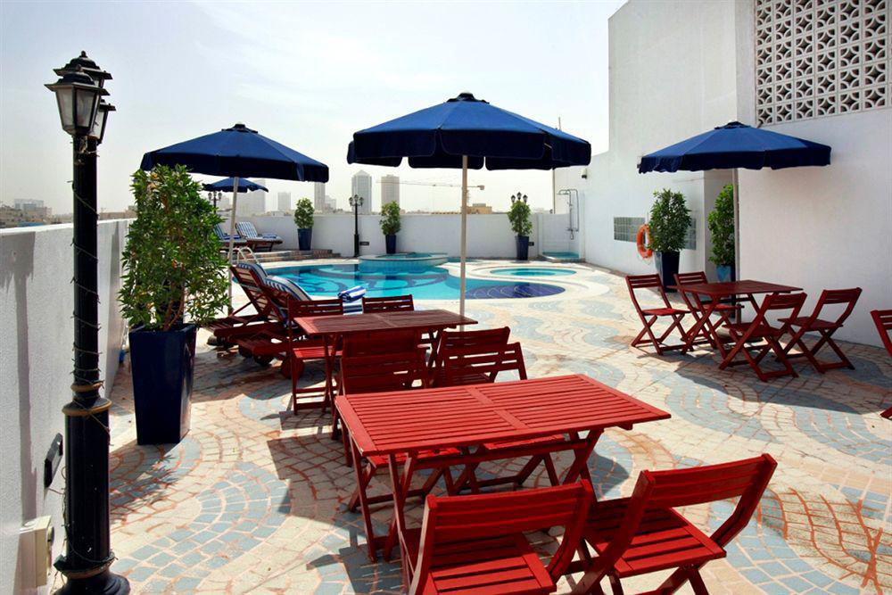 Howard Johnson Bur 3*