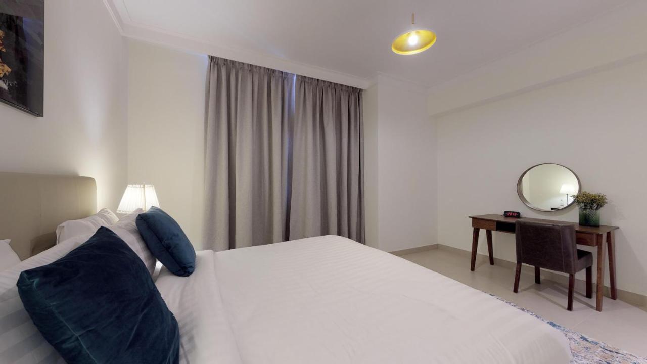 Lux Creek Residences Harbour Views