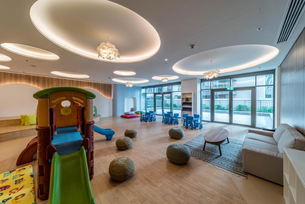 Lux Creek Residences Harbour Views Apartment *