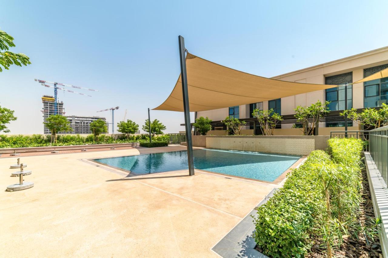 Lux Creek Residences Harbour Views