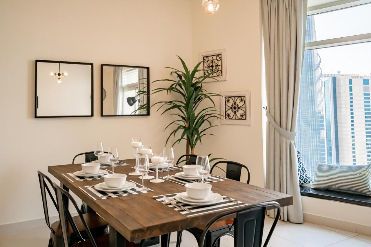 Apartment Higuests - Designer Apt With Panoramic View Near Burj Khalifa Dubai