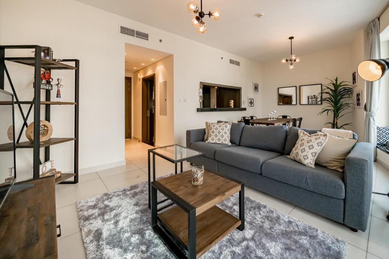 Higuests - Designer Apt With Panoramic View Near Burj Khalifa Apartment