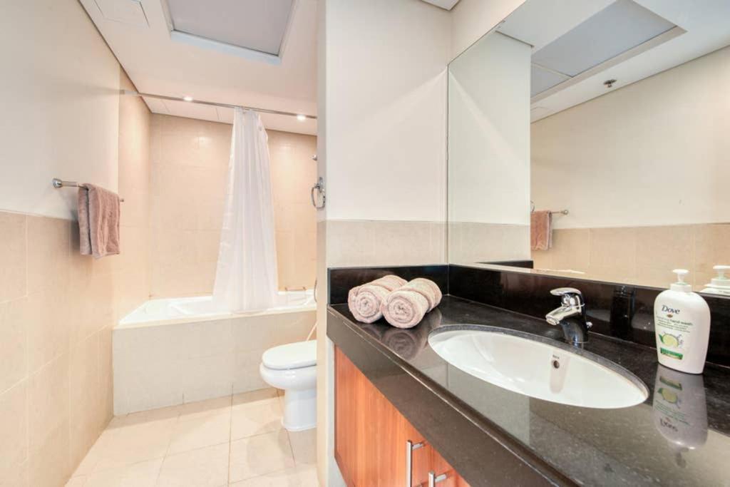 Apartment Prime Retreats- Downtown