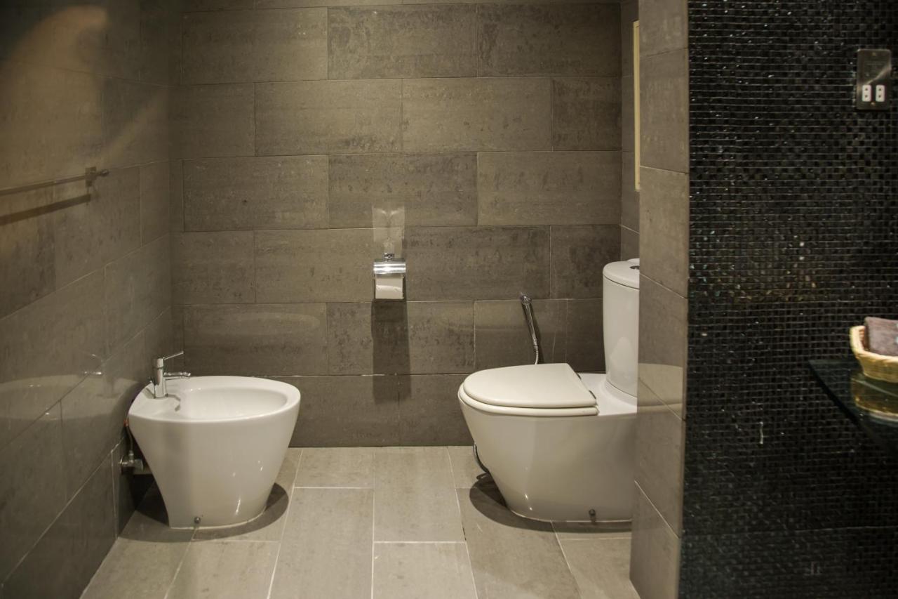 Higuests - Unique Duplex Penthouse In Jbr With Sea Views *