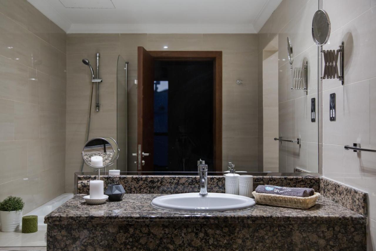 Higuests - Unique Duplex Penthouse In Jbr With Sea Views Dubai