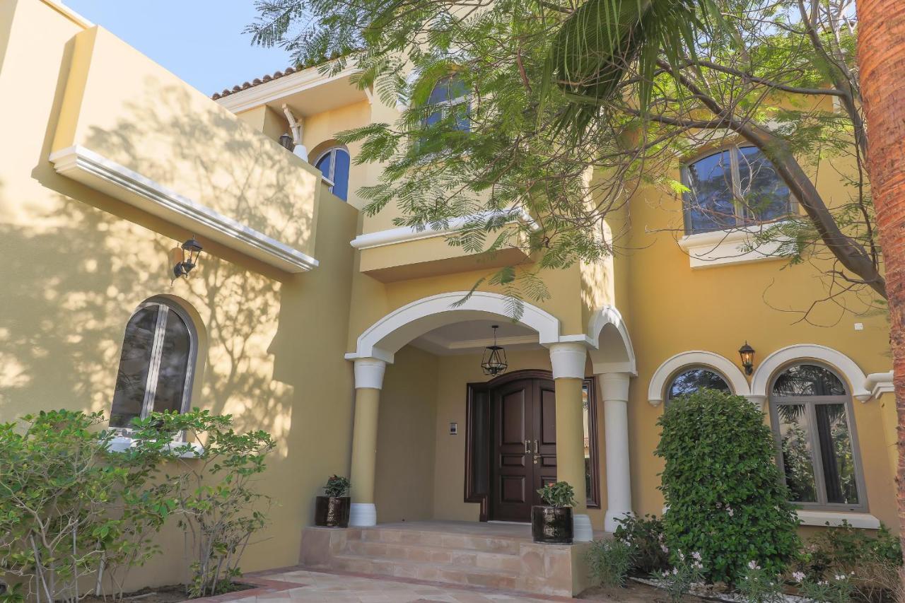 Nasma Luxury Stays - Frond D Palm Jumeirah Villa