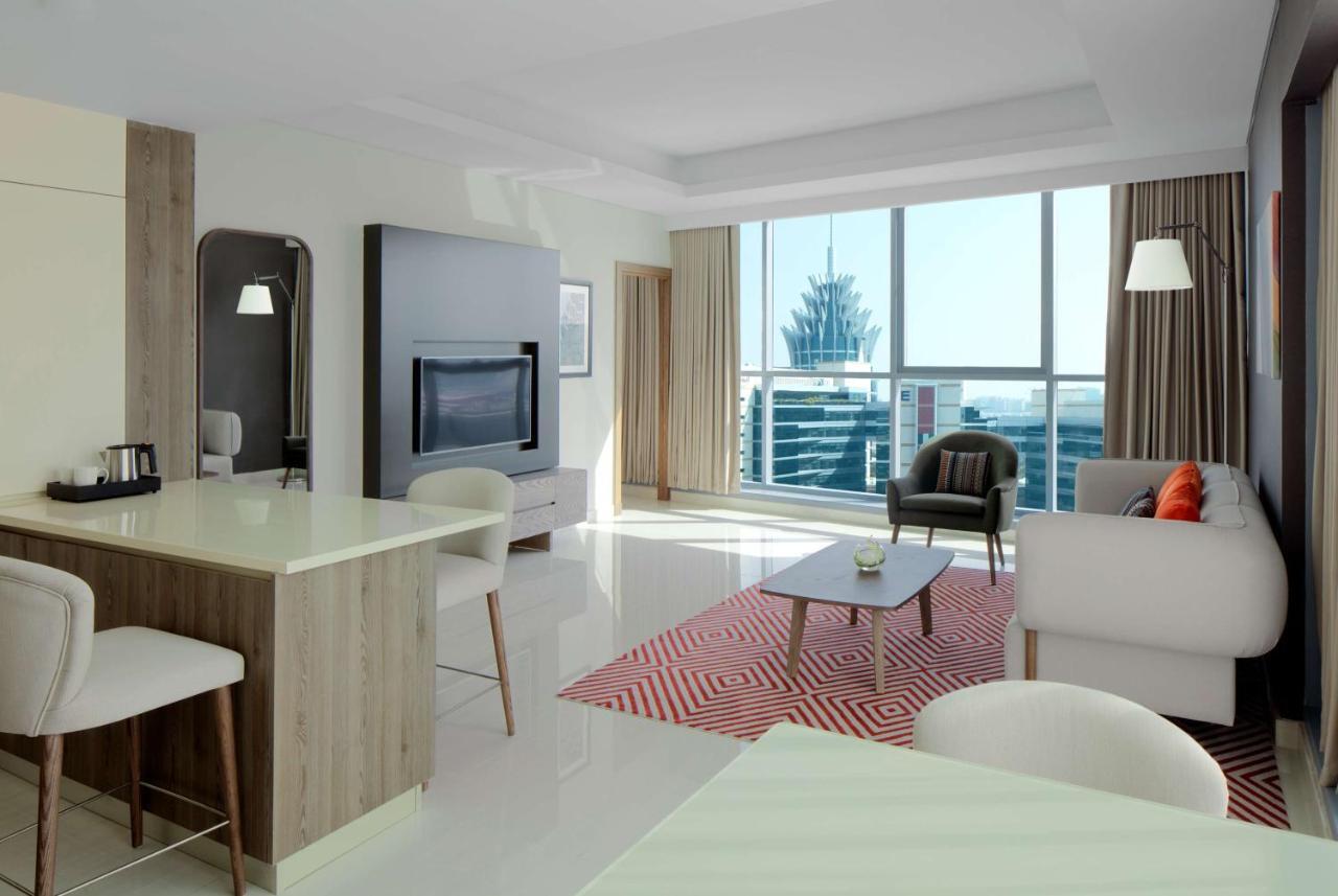 Radisson Blu Silicon Oasis Dubai