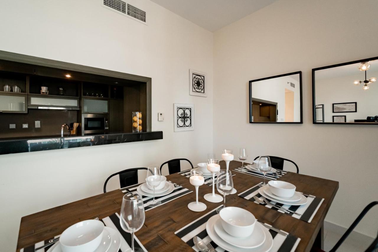 Higuests - Designer Apt With Panoramic View Near Burj Khalifa Apartment *